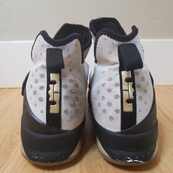 Nike LeBron XIV 860634-100 Sneakers Mens 14 High Top Leather BHM Basketball Y2K - Picture 2 of 16